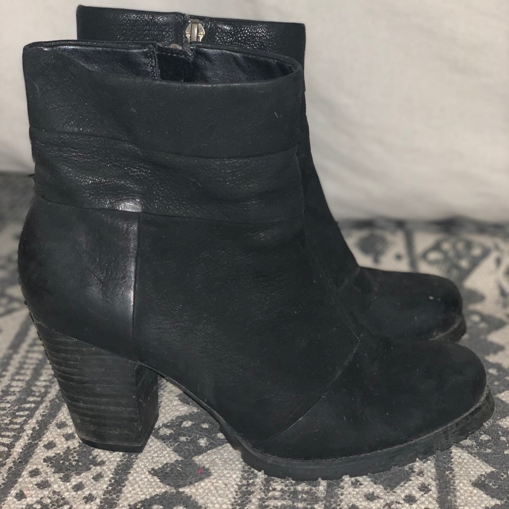 Clark’s Ankle Bootie